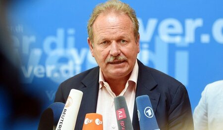 ver.di-Chef Bsirske vergangenen Samstag in Fulda bei der Bekannt...