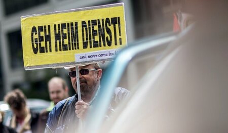 Protest gegen Spionageaktivitäten: Demonstration »Freiheit stirb...