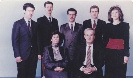 Der frühere syrische Präsident Hafes Al-Assad, seine Frau Aniseh...