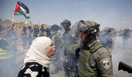 Protest gegen den völkerrechtswidrigen israelischen Siedlungsbau...