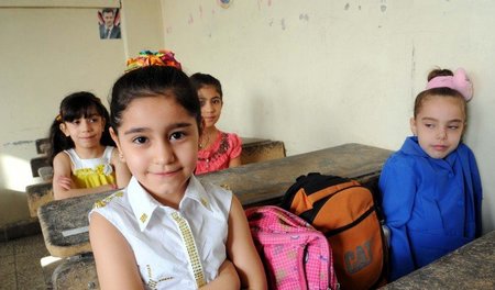 Für vier Millionen Kinder in Syrien begann nach Angaben des Bild... Für vier Millionen Kinder in Syrien begann nach Angaben des Bild...