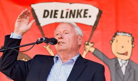 »Wer von Hartz IV, Billiglohn oder einer schmalen Rente leben mu... »Wer von Hartz IV, Billiglohn oder einer schmalen Rente leben mu...