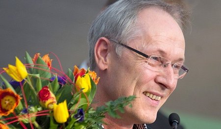 »Wenn uns mit vielen Menschen nichts mehr verbindet ...« – Beamt... »Wenn uns mit vielen Menschen nichts mehr verbindet ...« – Beamt...