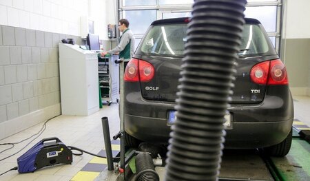 Konzernbetrug dient als Vorlage für eine beispiellose Konkurrenz... Konzernbetrug dient als Vorlage für eine beispiellose Konkurrenz...