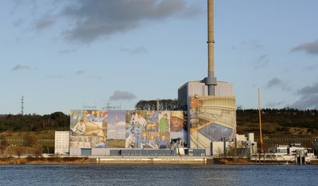 Auch in der Umgebung des Atomkraftwerks Krümmel bei Geesthacht (...