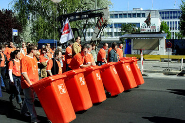 Stadtreinigung macht Front. Berlin, 1.Mai 2007