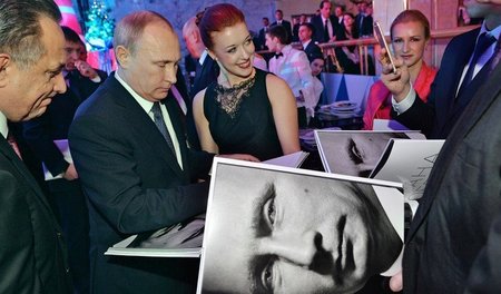 So langsam auch bei den Reichen beliebt: Wladimir Putin wehrt si...