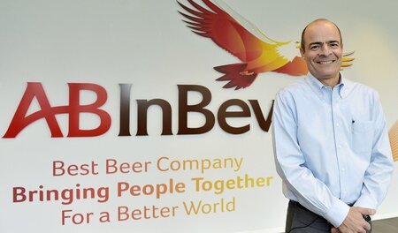 Weltbierkönig oder lediglich Massenbrauer? Carlos Brito, Chef de... Weltbierkönig oder lediglich Massenbrauer? Carlos Brito, Chef de...