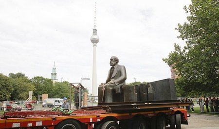 Denkmäler des besseren Deutschland werden in Berlin gerne hin- u...