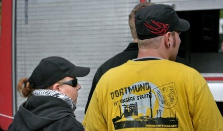 Mitglieder der rechten Trupppe »Nationaler Widerstand«: Seit dem... Mitglieder der rechten Trupppe »Nationaler Widerstand«: Seit dem...