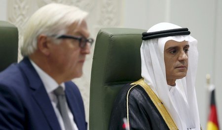 Bundesaußenminister Frank-Walter Steinmeier und sein saudischer ...