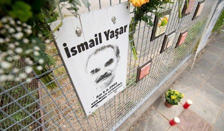 Hintergründe nicht ausermittelt: Gedenktafel für den 2005 in Nür...