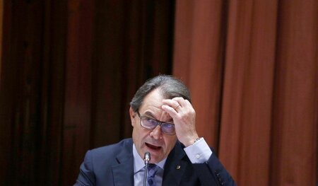Selbstverteidigung: Der katalanische Regionalpräsident Artur Mas... Selbstverteidigung: Der katalanische Regionalpräsident Artur Mas...