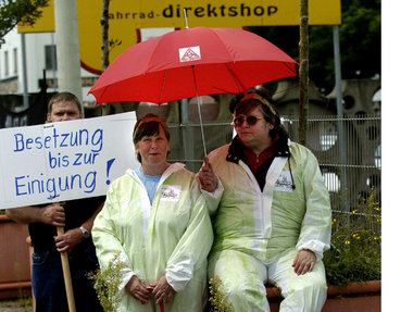 Wollen sich ihrem Schicksal nicht ergeben: Beschäftigte des Nord...