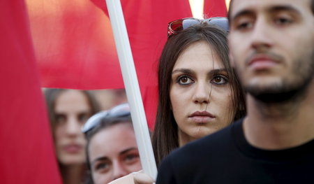 Athen, 2. Juli: KKE-Kundgebung auf dem Syntagma-Platz Athen, 2. Juli: KKE-Kundgebung auf dem Syntagma-Platz