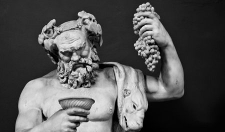Eine Statue des ­Dionysos, dem Gott des Weines, des Wahnsinns un...