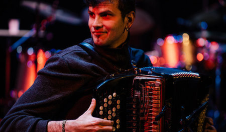 Jazzrock lebt und bringt den Körper zum Zucken: Vincent Peirani 