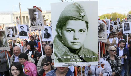 Unvergessene Helden: Wie in ganz Russland wurde auch im Bernstei... Unvergessene Helden: Wie in ganz Russland wurde auch im Bernstei...