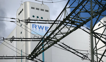 RWE-Braunkohlekraftwerk Niederauflem in Nordrhein-Westfalen