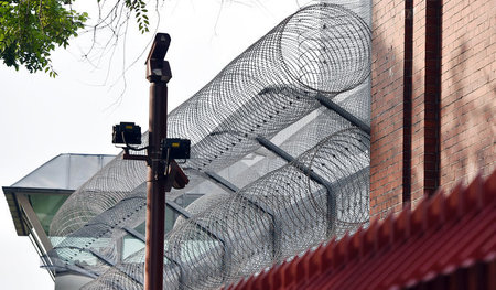 Hinter Gittern gelten andere Regeln – auch beim Lohn und bei der...