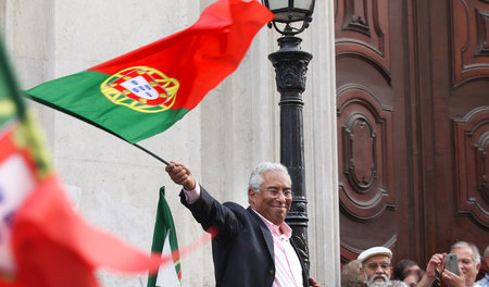 Rote Wangen machen noch keine Linksregierung, doch António Costa...