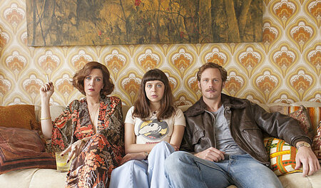Porträt der Künstlerin als Teenage Girl: Kristen Wiig, Bel Powle... Porträt der Künstlerin als Teenage Girl: Kristen Wiig, Bel Powle...