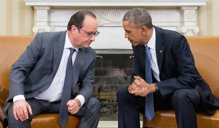 Frankreichs Präsident Hollande am Dienstag beim US-Amtskollegen ...