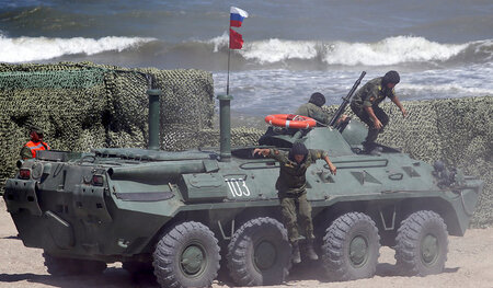 Hier noch zu Übungszwecken in Dagestan: Russische Streitkräfte b...