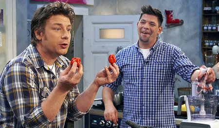 Sinnliches Erlebnis: Winterküche mit Jamie Oliver (l.) zu Gast b...