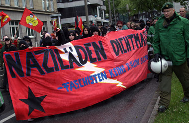 Protest gegen den Neonaziladen »Donnerschlag« in der Rheinischen...