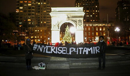 »New York steht auf für Tamir«: Demonstranten erinnerten am 28. ...
