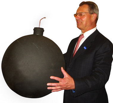 Hochbrisantes Geschenk für den Unternehmerfunktionär