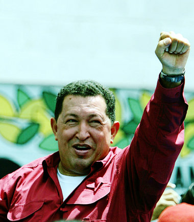 Gegen die »Demokratie« der Eliten: Hugo Chávez bei einer Wahlkun...