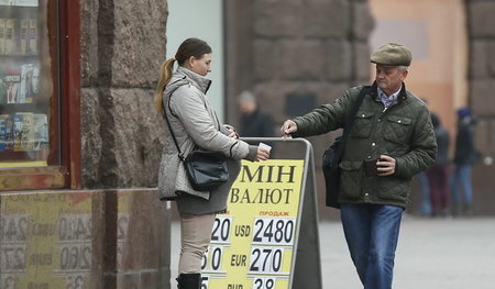 Kiew im Novembr 2015: Betteln in Zeiten der Rezession und abstür...
