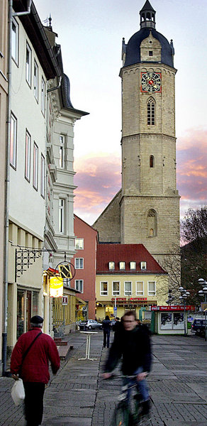 Einläutung der Sperrstunde: Leuchtturmregion Jena