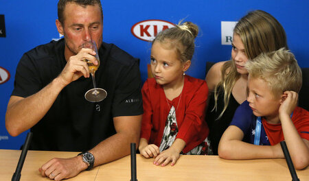 Papa Hewitt sagt servus – Kinder, so schön und laut und hässlich...
