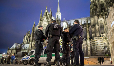 Nach dem Polizeiversagen in der Silvesternacht: Einsatzkräfte vo...
