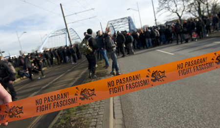 Dem Faschismus die Massenbasis unmöglich machen: Am 18. Januar 2... Dem Faschismus die Massenbasis unmöglich machen: Am 18. Januar 2...
