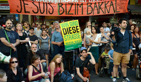 Ein Beispiel, wie es gehen kann: Sozialprotest gegen Vermieterwi...