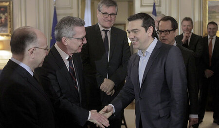 Besuch in Athen: Bernard Cazeneuve, Thomas de Maiziere (Innenmin... Besuch in Athen: Bernard Cazeneuve, Thomas de Maiziere (Innenmin...
