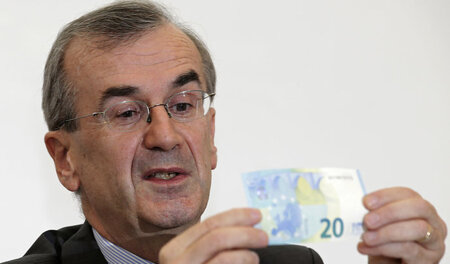Frankreichs Notenbankchef Francois Villeroy de Galhau ist mit se...