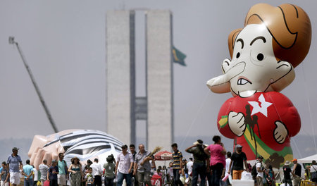 Kein Karneval: Protestaktion gegen Präsidentin Rousseff im Septe...