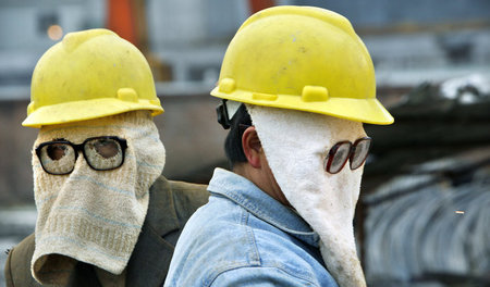 Bauphilosophen bei der Arbeit Bauphilosophen bei der Arbeit