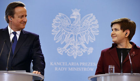Heißer Flirt mit London: Polen (rechts Ministerpräsidentin Beata... Heißer Flirt mit London: Polen (rechts Ministerpräsidentin Beata...