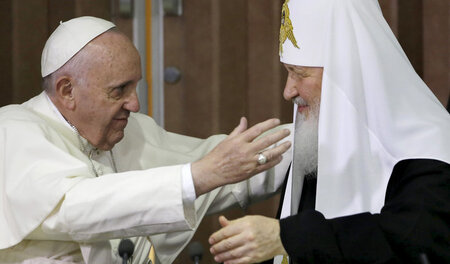 Papst Franziskus und Patrarch Kyrill vereint gegen »zügellosen K... Papst Franziskus und Patrarch Kyrill vereint gegen »zügellosen K...