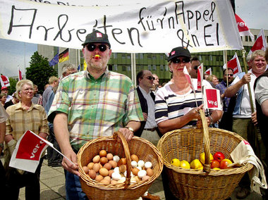 Dauerbrenner: Trotz regelmäßiger Proteste, wie hier bei der Deut... Dauerbrenner: Trotz regelmäßiger Proteste, wie hier bei der Deut...