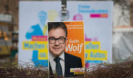 Im Zweifel gegen die Kanzlerin: Der CDU-Spitzenkandidat für die ... Im Zweifel gegen die Kanzlerin: Der CDU-Spitzenkandidat für die ...