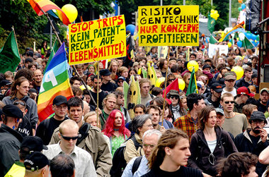 Auch an den G-8-Protesten um Heiligendamm beteiligten sich Gente... Auch an den G-8-Protesten um Heiligendamm beteiligten sich Gente...
