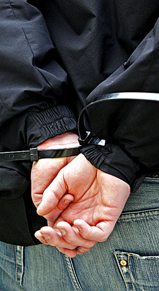 Polizeieinsatz in der Berliner Brunnenstraße 183 am 1. August. Polizeieinsatz in der Berliner Brunnenstraße 183 am 1. August.