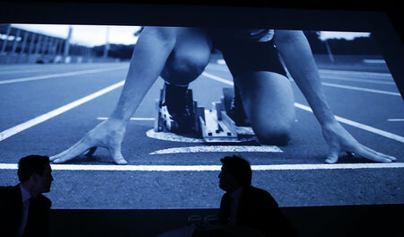 Mit eingebautem Bremsklotz in Lausanne: Filmeinspieler auf dem W...
